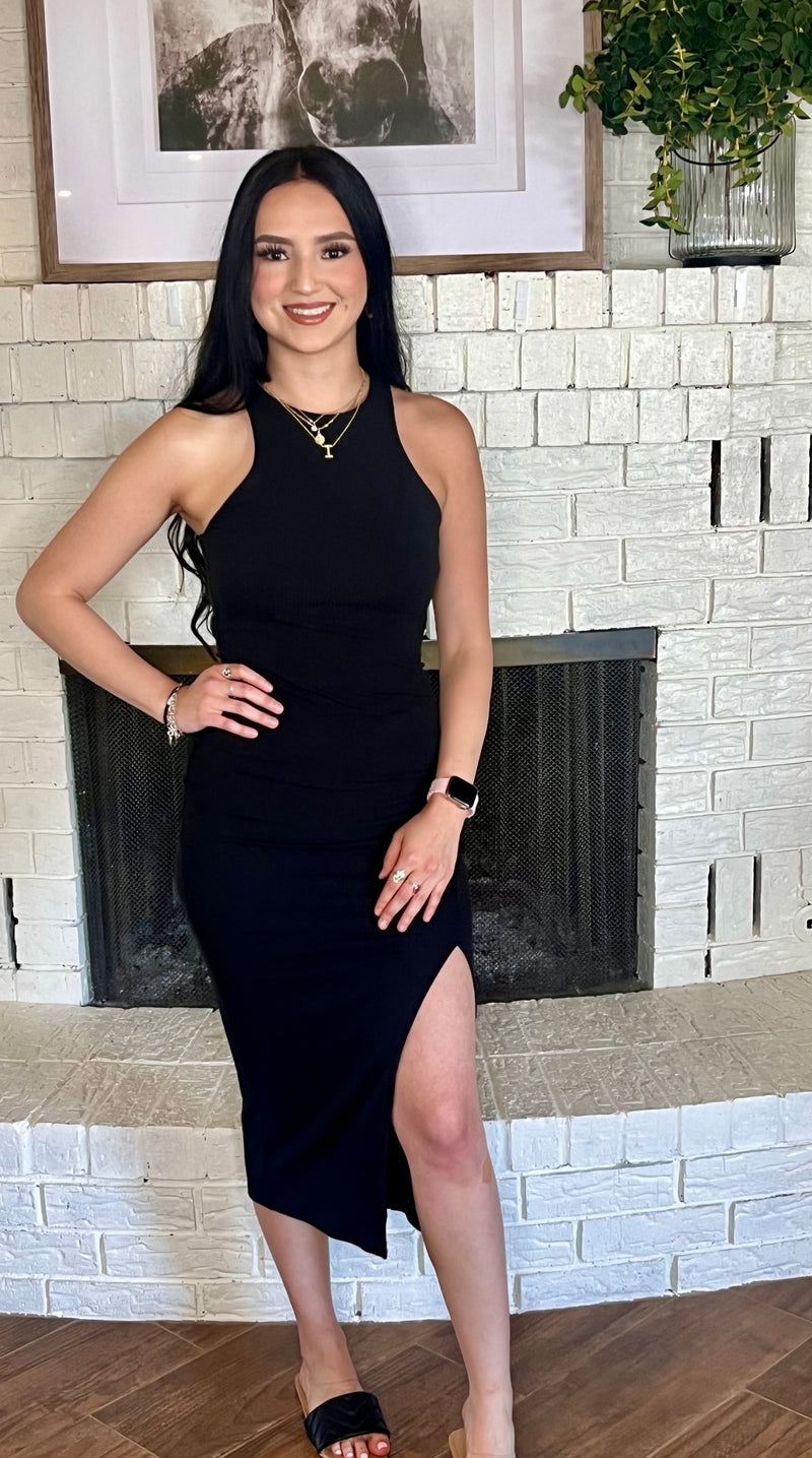 Sleeveless Black Dress