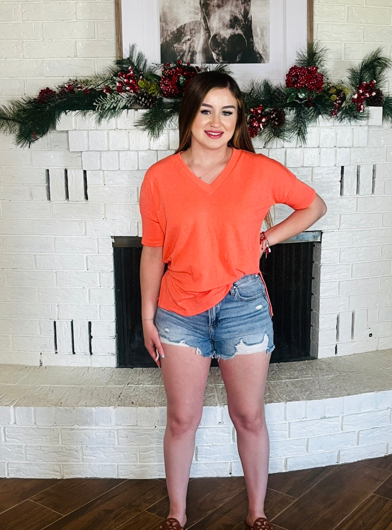 Coral V-neck Short Sleeve Top